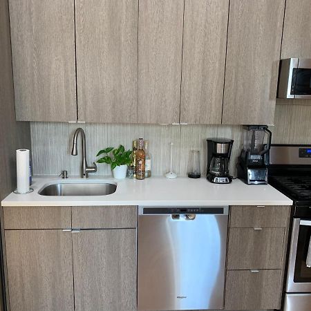 Appartement Urban Jungle Oasis In Queens! à New York Extérieur photo